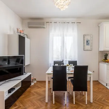 Luxury Karla Apartment Split